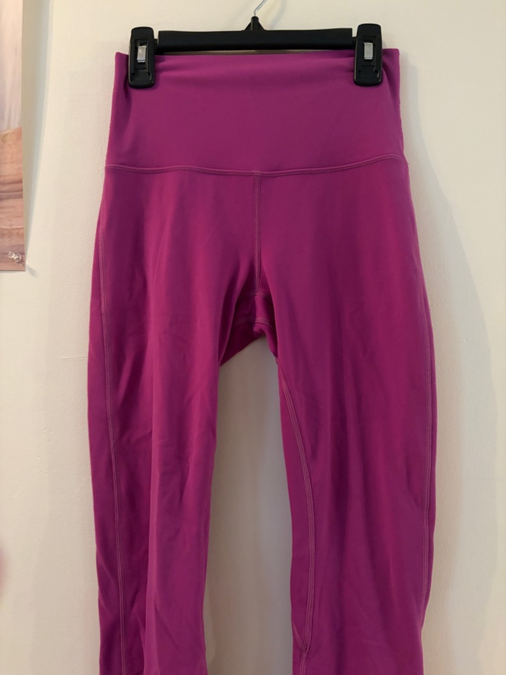Lulu Lemon Mauve Leggings - Picture 2 of 3